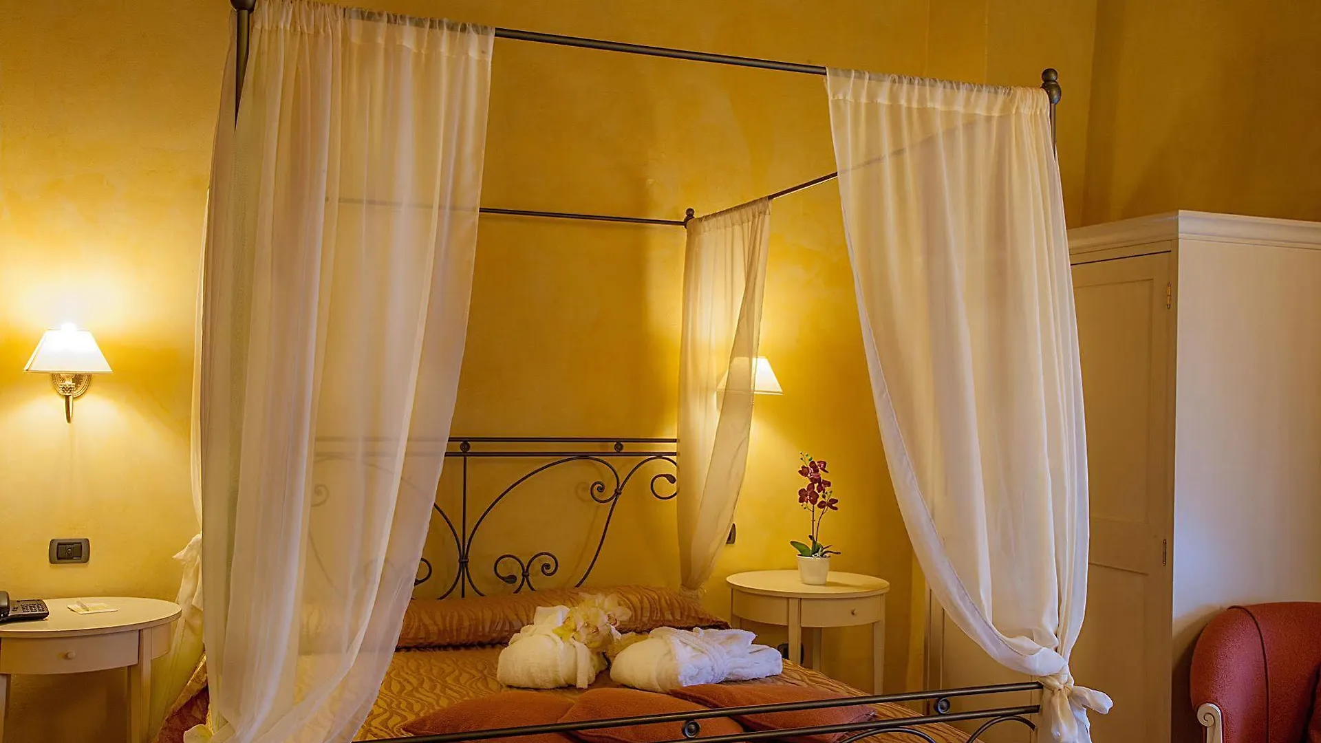 Borgo Sant'Ippolito Country Hotel Ginestra Fiorentina 4*,